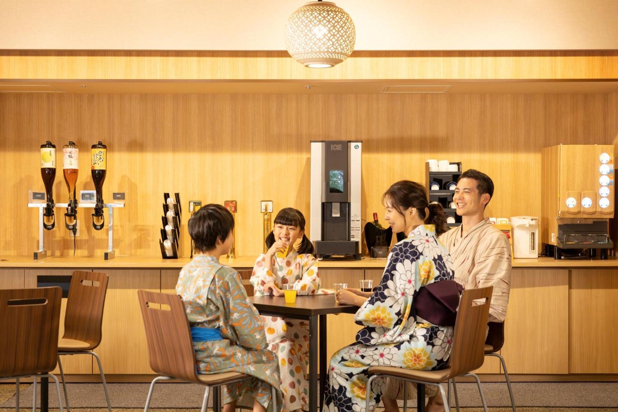 Yukai Resort NEW MARUYA Hotel Kaga  Bagian luar foto